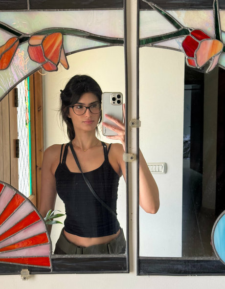 Aris Collection star erotic picture