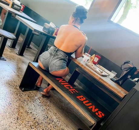 MissyPaigexx pornstar pretty picture