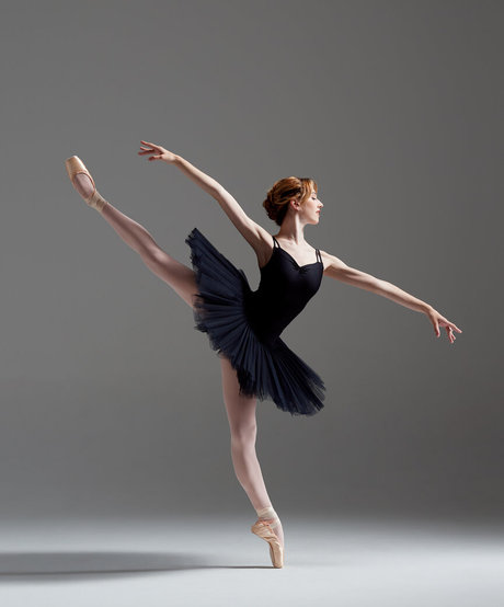 carolinekonstnar erotic actress pictures