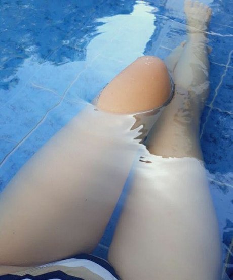 nininplays pornstar sex pic