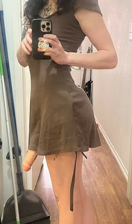 CanineCrucifix pornstar nude picture