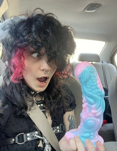 CanineCrucifix xxx model pics