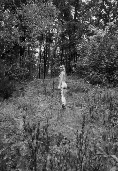 Merel Van Der Wouden model beautiful pic