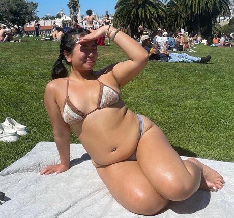 chloroblasts nice model pic