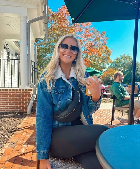 Jen Cardinal model beautiful photos