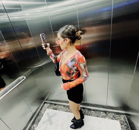 Fernanda Loya Rordriguez top star picture