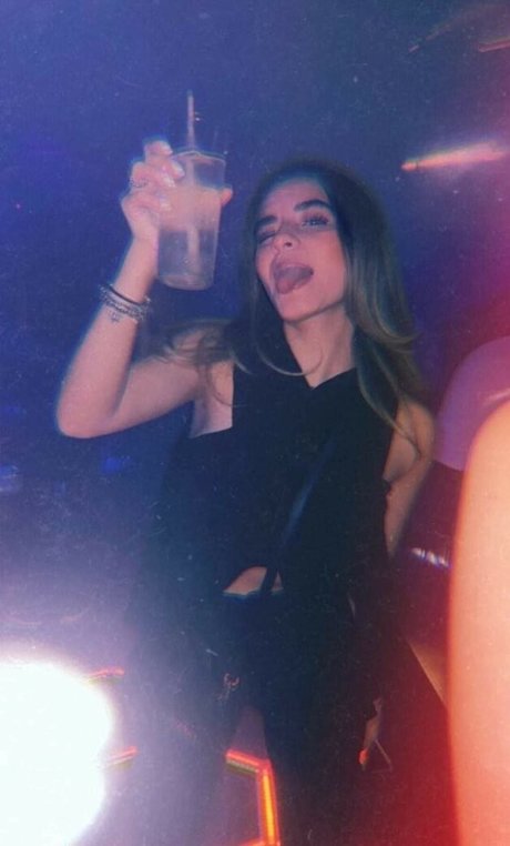 Fernanda Loya Rordriguez naked model pictures