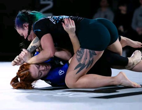 Mma UFC Instagram Girls pornstar pretty picture