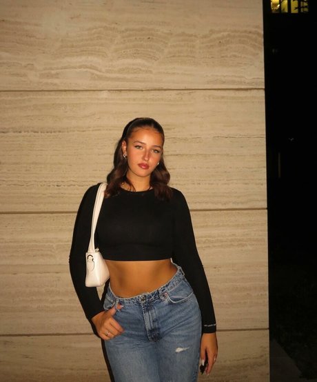 fabienne 1102 hot model gallery