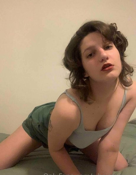 whoismeggy model pretty pictures