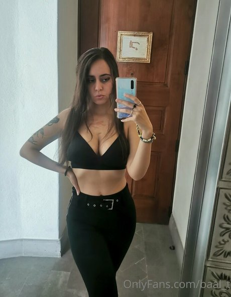 baal T xxx pornstar picture