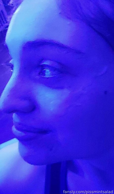 pissmintsalad free actress archive