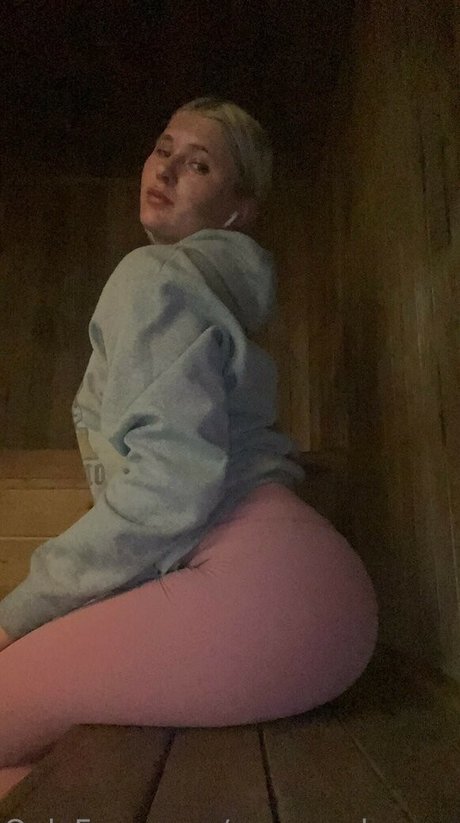 Savannahwray pornstar erotic galleries