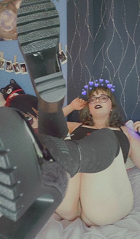 gothicxslvt nudes model pic