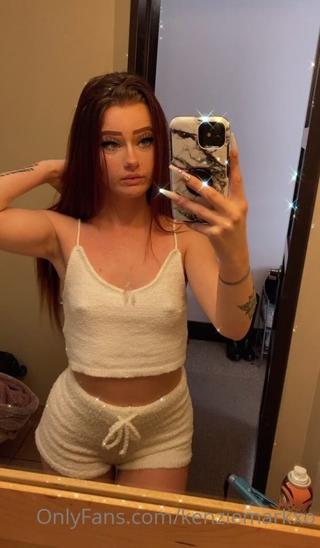 Kenziemarkxo hot actress images