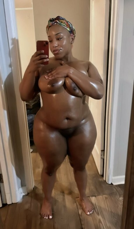 Brittney Honey nude pornstar gallery