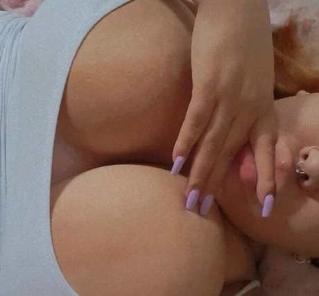 Malaranjinha pornstar adult picture