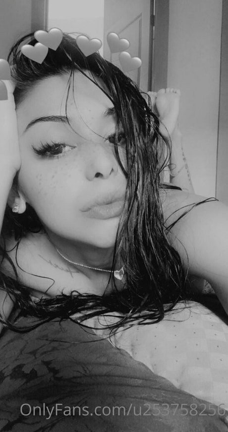 camilavalentinaxo pornstar top images