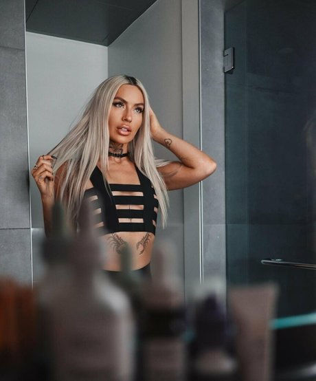 Kittybooboo1 free model pic