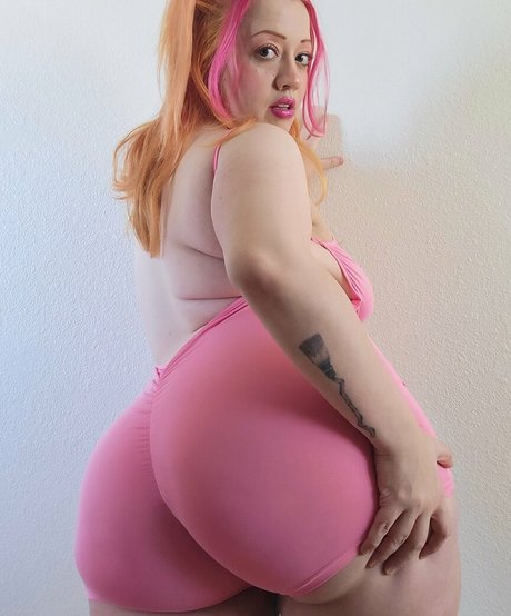 PeachInfanta star beautiful photo
