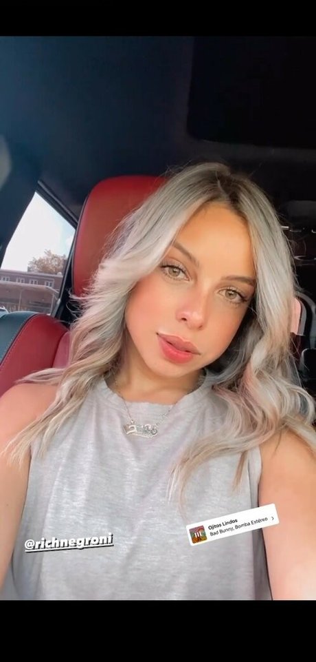 Solibeth Brito star pretty photo