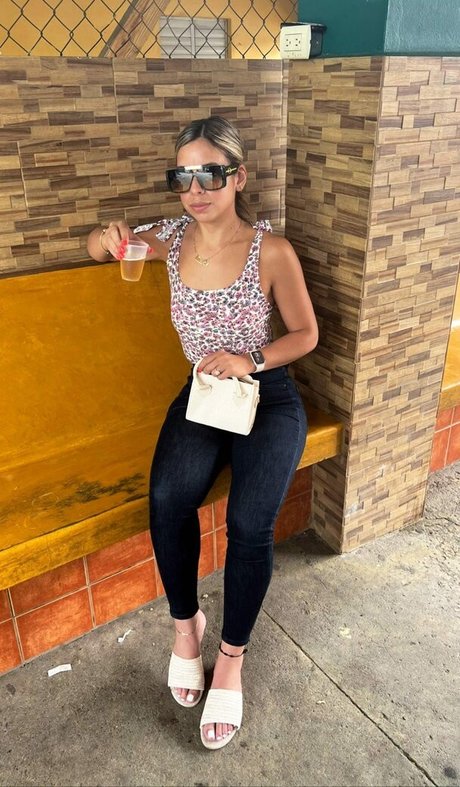 Solibeth Brito high quality model pic