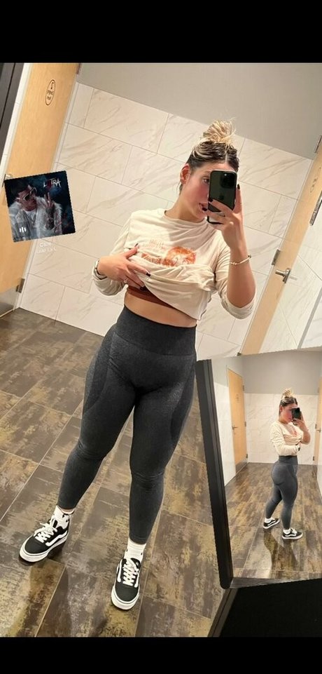 Solibeth Brito adult model img