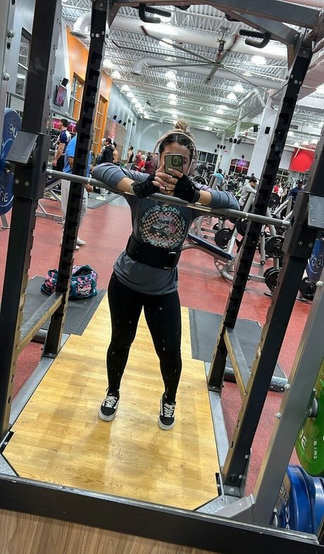 Solibeth Brito hot model archive