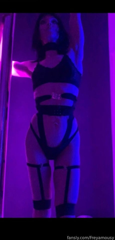 Freyamousy star pornographic galleries