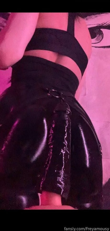 Freyamousy model high quality gallery