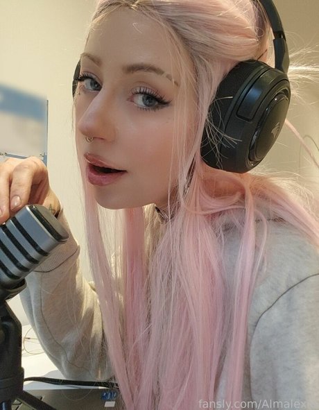 Almalexia hd actress gallery