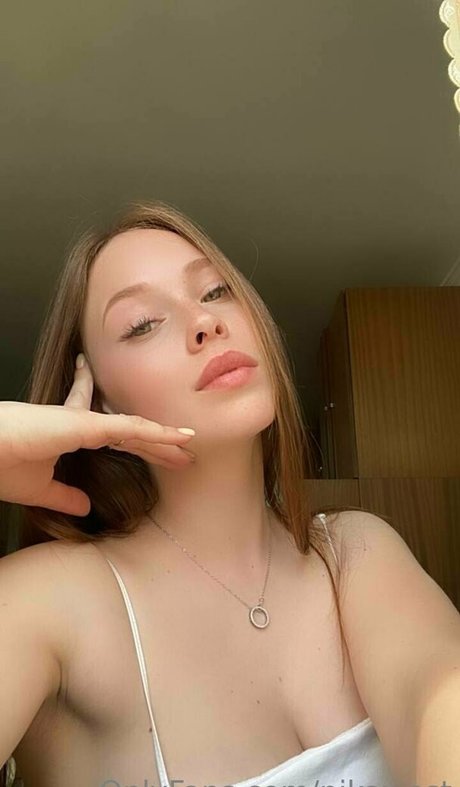 nikawest erotic actress pictures