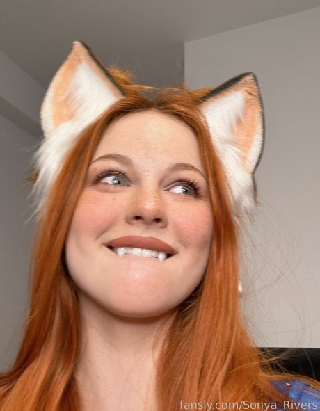 Sonya Rivers porn actress img