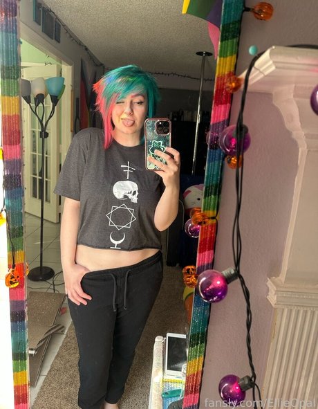 EllieOpal pornstar adult img