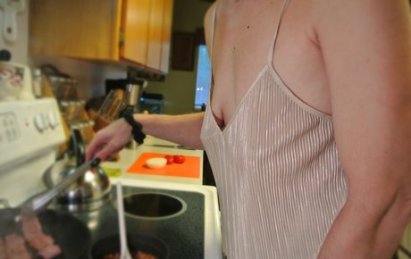 Longpussy pornstar sexy pictures