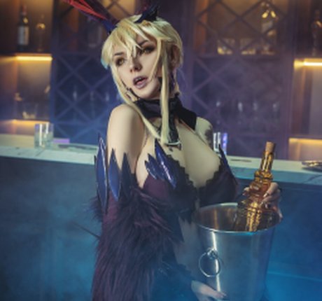 lil g cosplay art model img