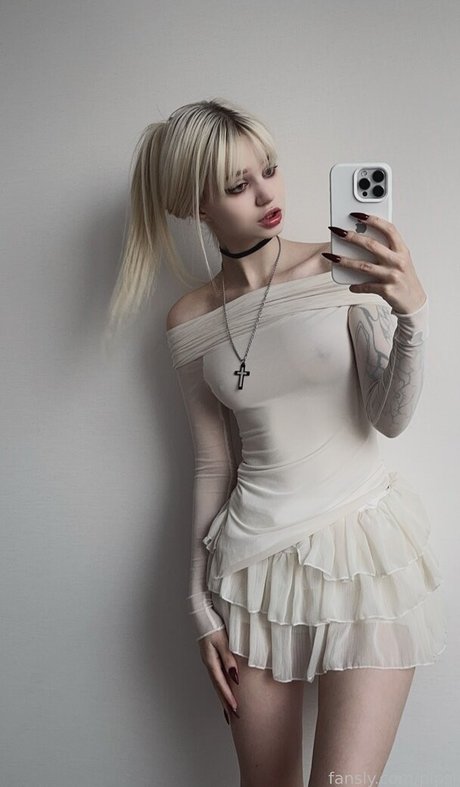 pipsi xxx model photo