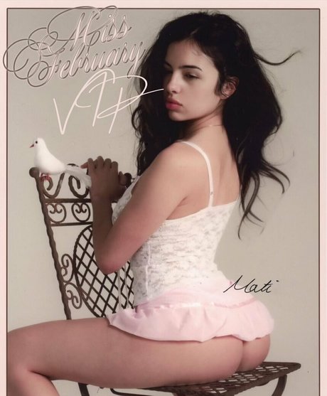 matildem sexy model img