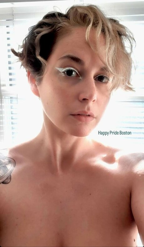 Salunes secret pornstar perfect archive