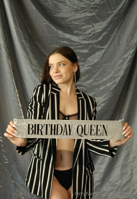 sofiisweet xxx pornstar img