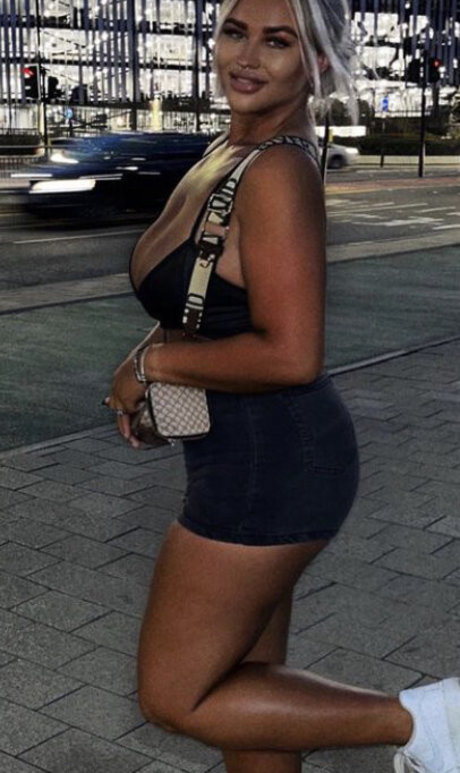 Nicole Barker adult actress picture