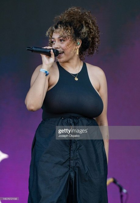 Mahalia xxx pornstar gallery