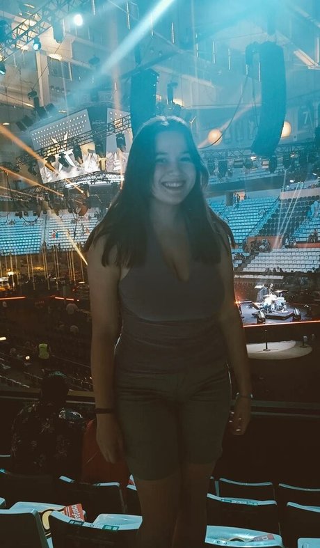 supermire erotic model galleries