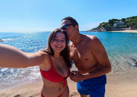 supermire nude model pictures