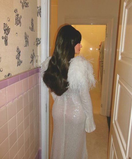 Kacey Musgraves star art photos