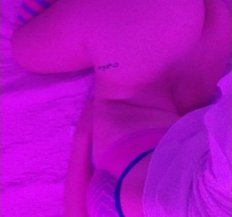 Lady Bel star free pic