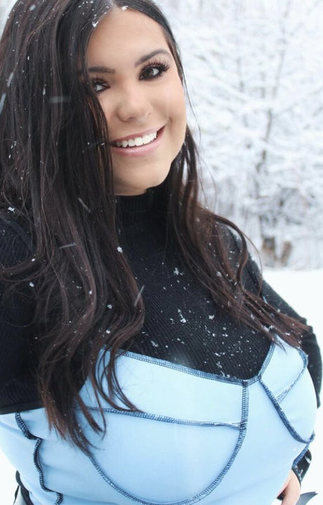 Kiley K star nude image