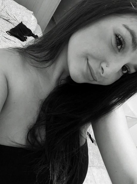 narjess star hd image