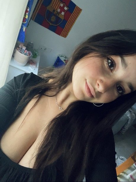 narjess pretty actress pictures