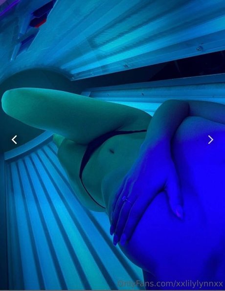 Sara Brooks nice model img